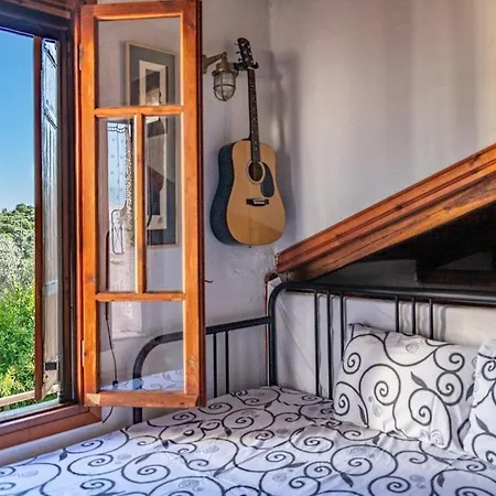 Hilltop Private Gem With Big Garden, Views And Pool Skopelos Town